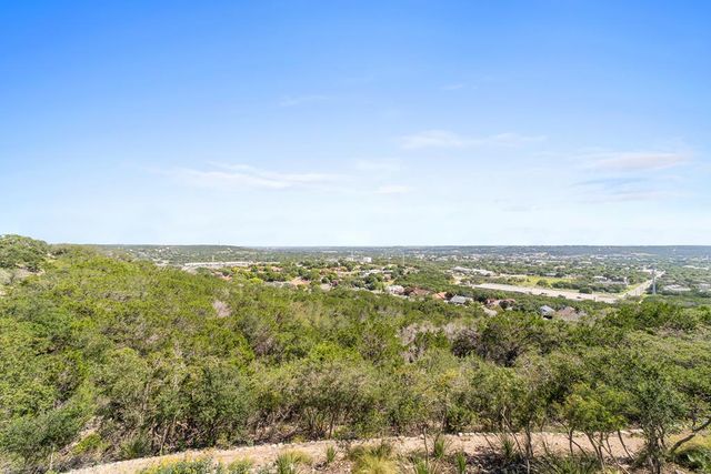 1008 Edinburgh, Kerrville, TX 78028