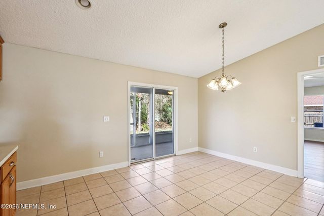 15678 MOSS HOLLOW Drive, Jacksonville, FL 32218