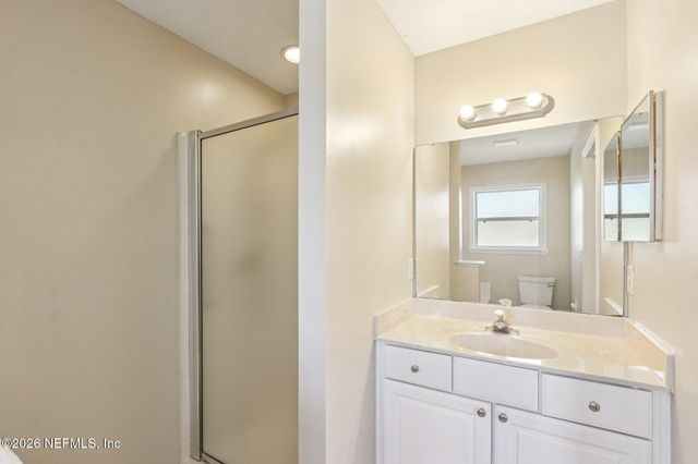 15678 MOSS HOLLOW Drive, Jacksonville, FL 32218