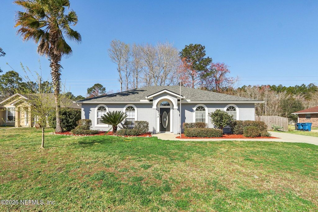 15678 MOSS HOLLOW Drive, Jacksonville, FL 32218