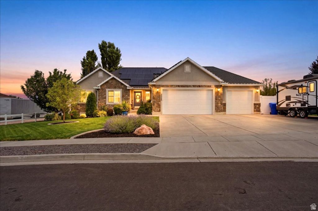 1366 W 3030 S, Perry, UT 84302