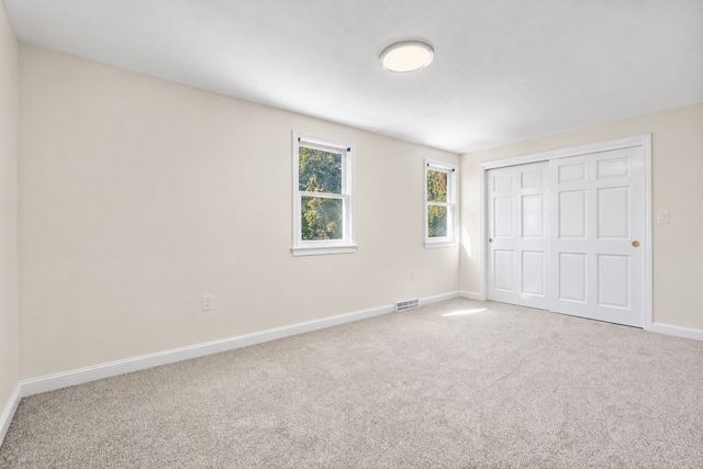 261 Broadway Rd 26, Dracut, MA 01826