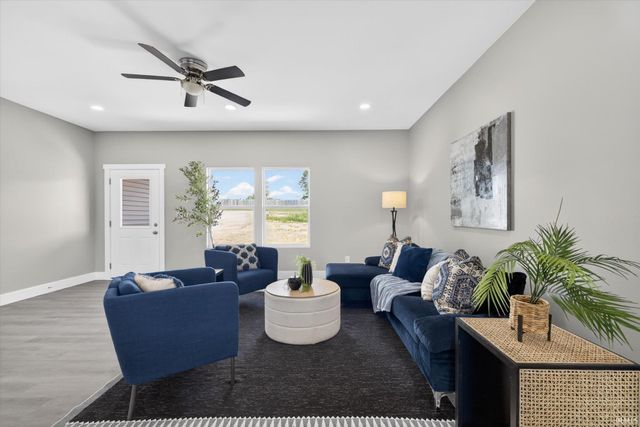 12952 E Hirth Lane, Springville, IN 47462
