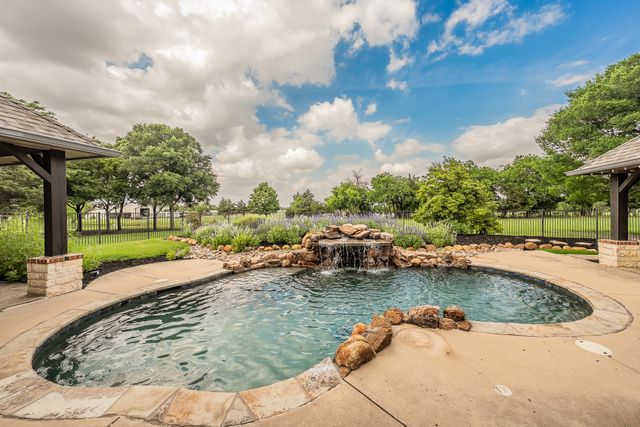 275 Savannah Hill, Rockwall, TX 75032