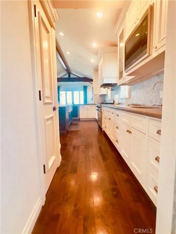 132 28th Street, Hermosa Beach, CA 90254