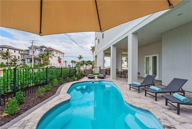 3749 Estero BLVD, Fort Myers Beach, FL 33931