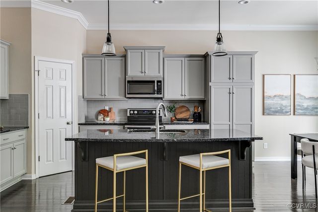 14925 Eastborne Way, Midlothian, VA 23113