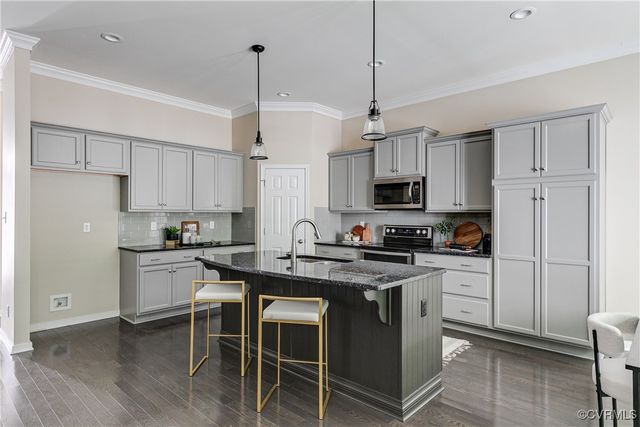 14925 Eastborne Way, Midlothian, VA 23113
