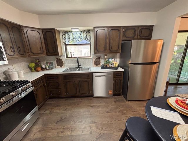 109 San Mateo Drive, Belleville, IL 62221