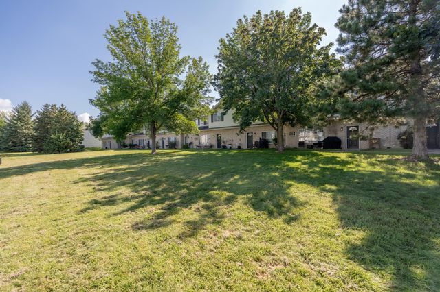 1279 Taylor Street 5, Shakopee, MN 55379