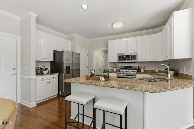 104 Canterstone Court, Cary, NC 27518