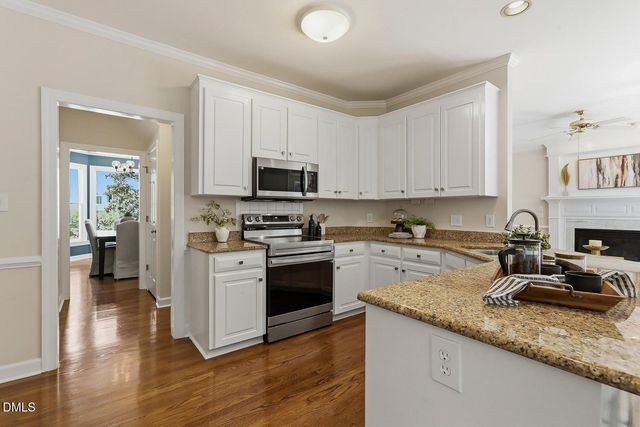 104 Canterstone Court, Cary, NC 27518