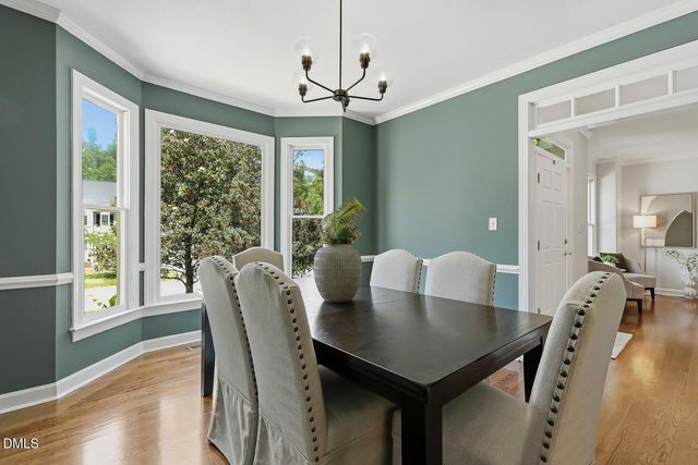 104 Canterstone Court, Cary, NC 27518