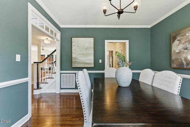 104 Canterstone Court, Cary, NC 27518