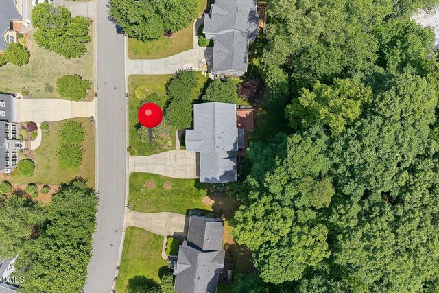 104 Canterstone Court, Cary, NC 27518