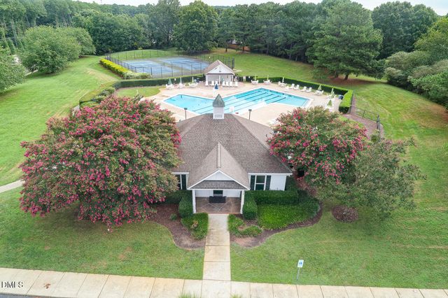 104 Canterstone Court, Cary, NC 27518