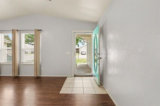 15513 Camellia Road, Oklahoma City, OK 73170