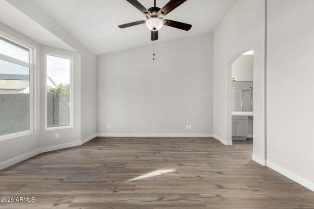 13766 W CAMBRIDGE Avenue, Goodyear, AZ 85395