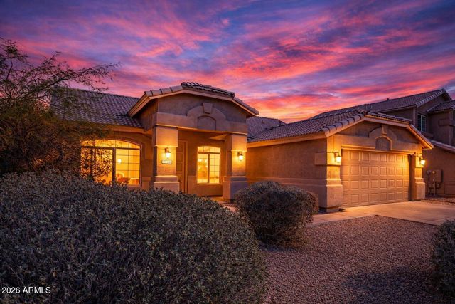 13766 W CAMBRIDGE Avenue, Goodyear, AZ 85395