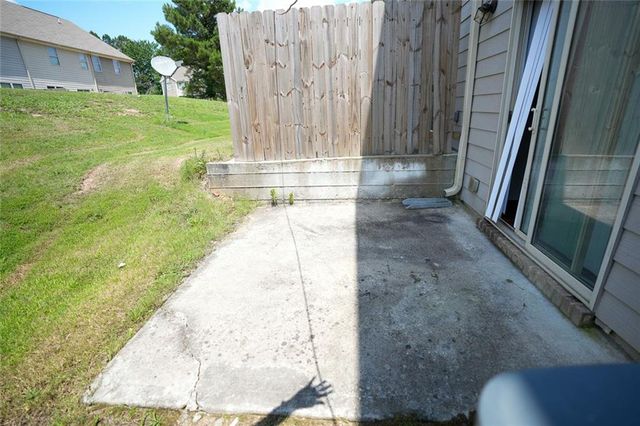 1584 Iris Walk, Jonesboro, GA 30238