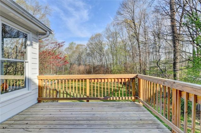 940 Winnbrook Drive, Dacula, GA 30019