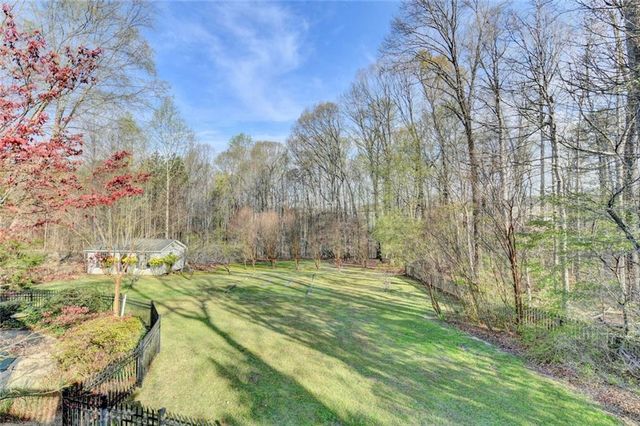 940 Winnbrook Drive, Dacula, GA 30019