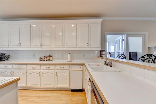 940 Winnbrook Drive, Dacula, GA 30019