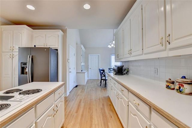 940 Winnbrook Drive, Dacula, GA 30019