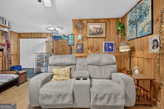 61 Rogers Cove Lane, Clayton, GA 30525