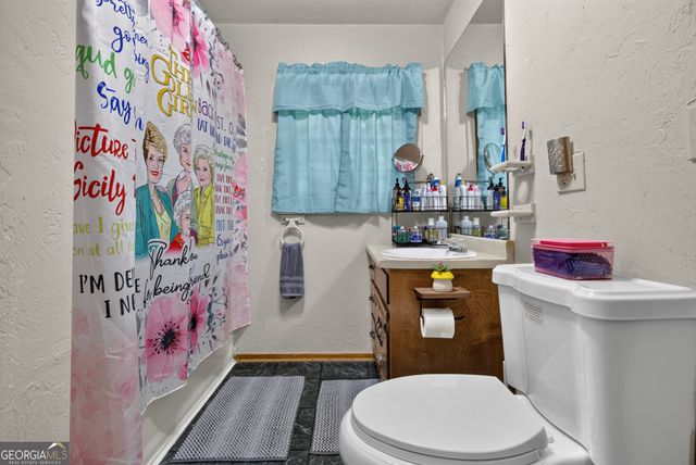 61 Rogers Cove Lane, Clayton, GA 30525