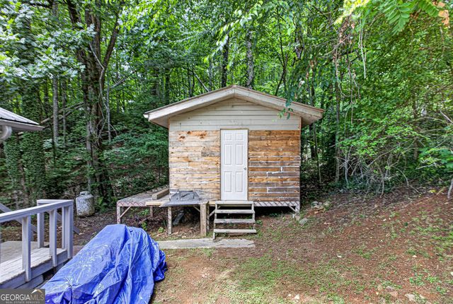 61 Rogers Cove Lane, Clayton, GA 30525