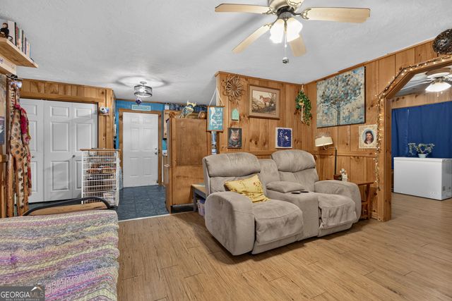 61 Rogers Cove Lane, Clayton, GA 30525