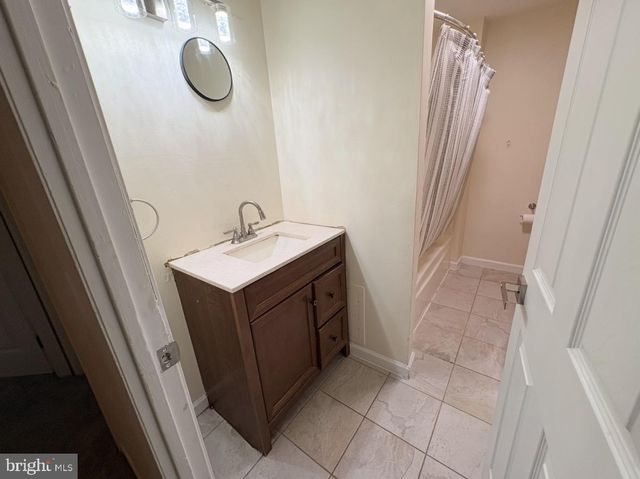 475 LA CASCATA TNHS, Clementon, NJ 08021