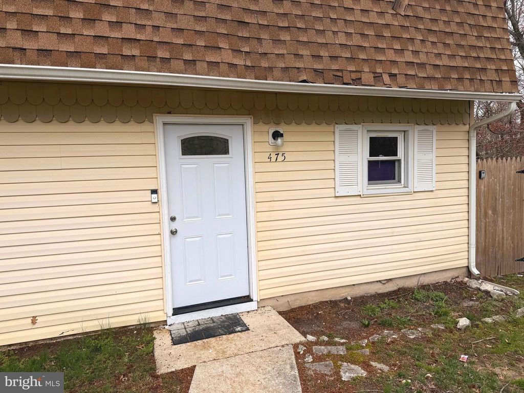 475 LA CASCATA TNHS, Clementon, NJ 08021