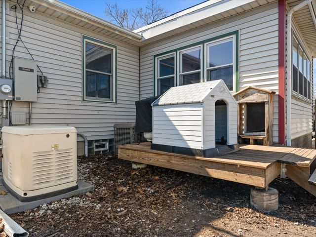 2837 38th Street, Highland, IN 46322