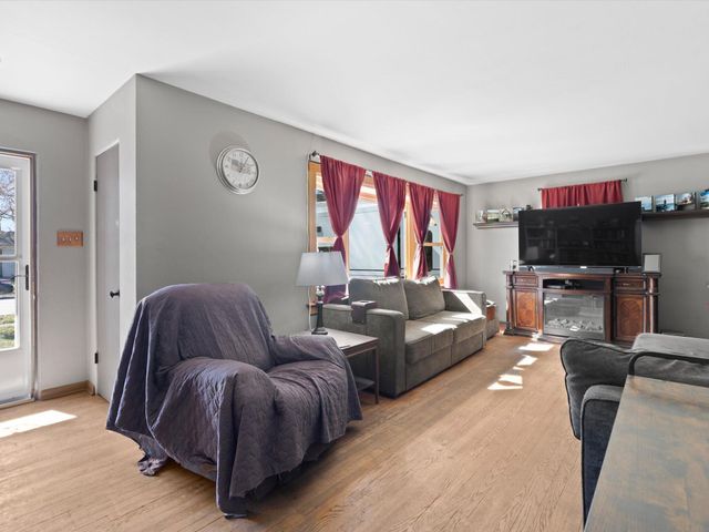 2837 38th Street, Highland, IN 46322