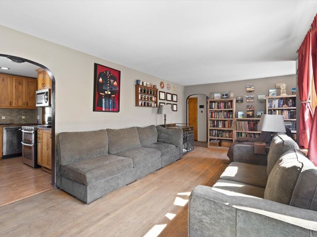 2837 38th Street, Highland, IN 46322