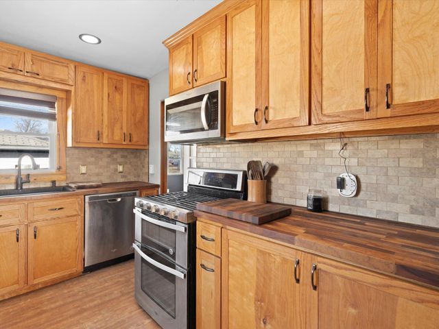 2837 38th Street, Highland, IN 46322