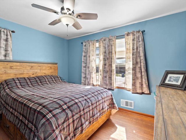 2837 38th Street, Highland, IN 46322