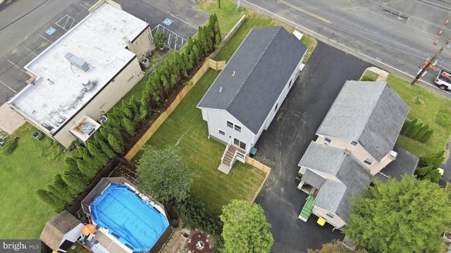 3515 BROWNSVILLE RD, Trevose, PA 19053