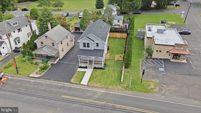 3515 BROWNSVILLE RD, Trevose, PA 19053