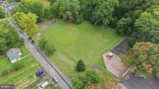 3515 BROWNSVILLE RD, Trevose, PA 19053