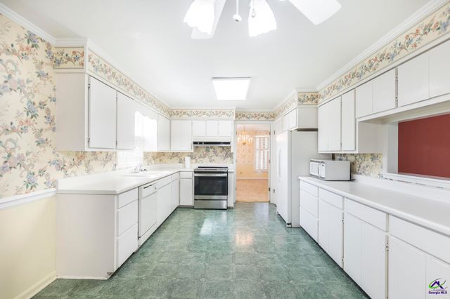 220 Beverly Road, Fort Valley, GA 31030