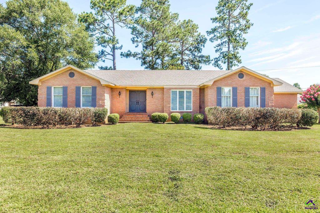 220 Beverly Road, Fort Valley, GA 31030