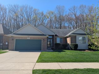 45654 Lookout Drive, Macomb Twp, MI 48044