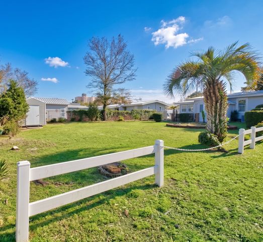 508 26th Ave. S, North Myrtle Beach, SC 29582