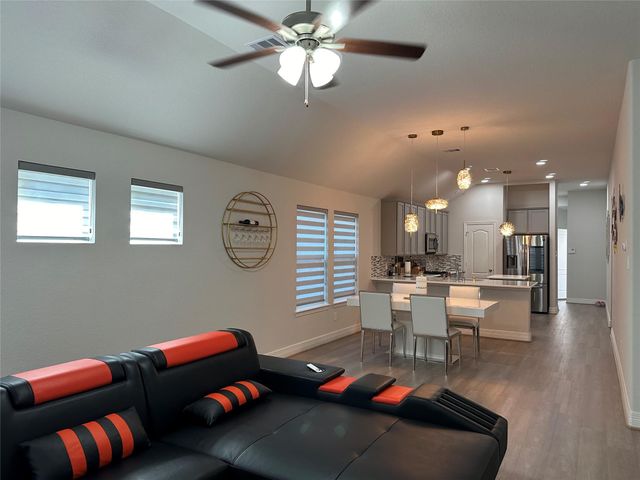 15515 Sailpoint Lane, Houston, TX 77053