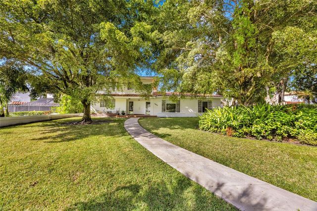 2700 Granada Blvd, Coral Gables, FL 33134
