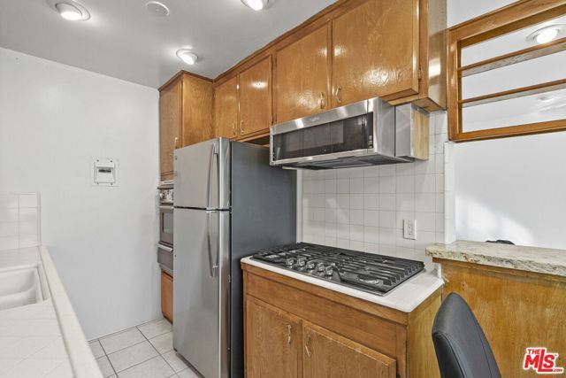 15529 Moorpark Street Apt. 3, Encino (los Angeles), CA 91436