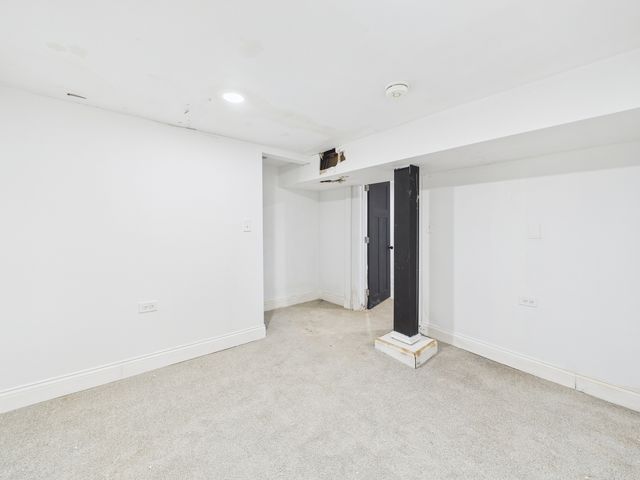 6642 S Drexel Avenue, Chicago, IL 60637